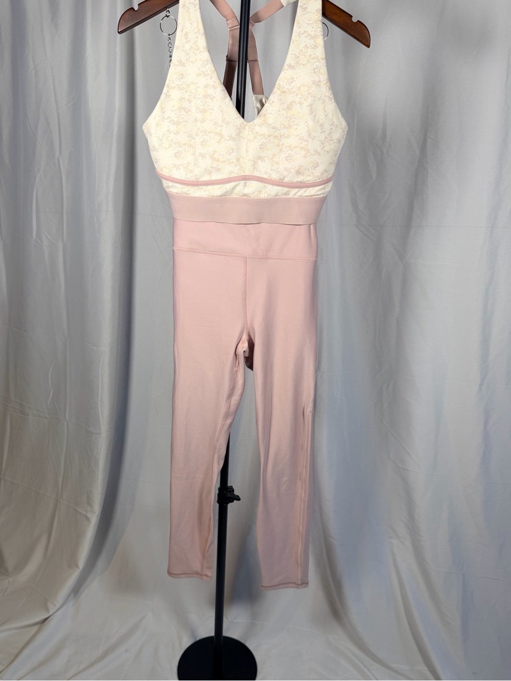 Fabletics Cold Weather Legging and Sports Bra Set